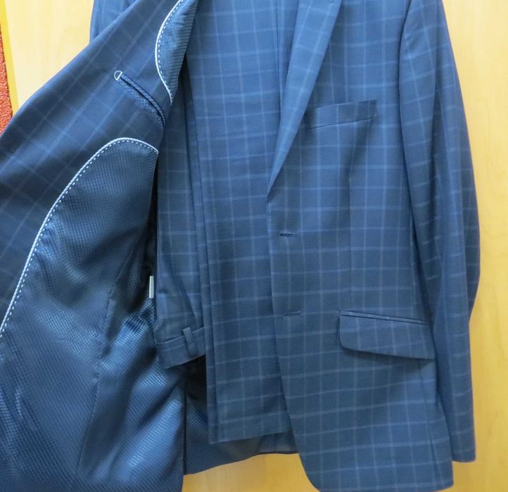 Garnitur męski Lebelt Suits 48 / 182
