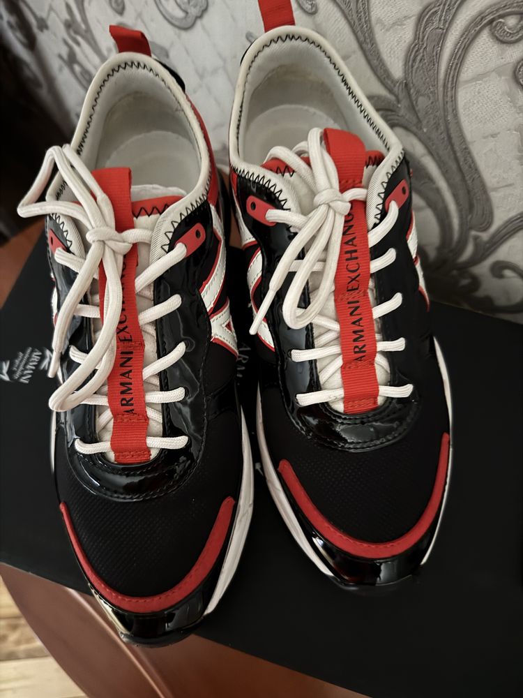 Кросівки Armani 39p оригінал