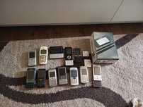 Sony Ericsson zestaw starych telefonów