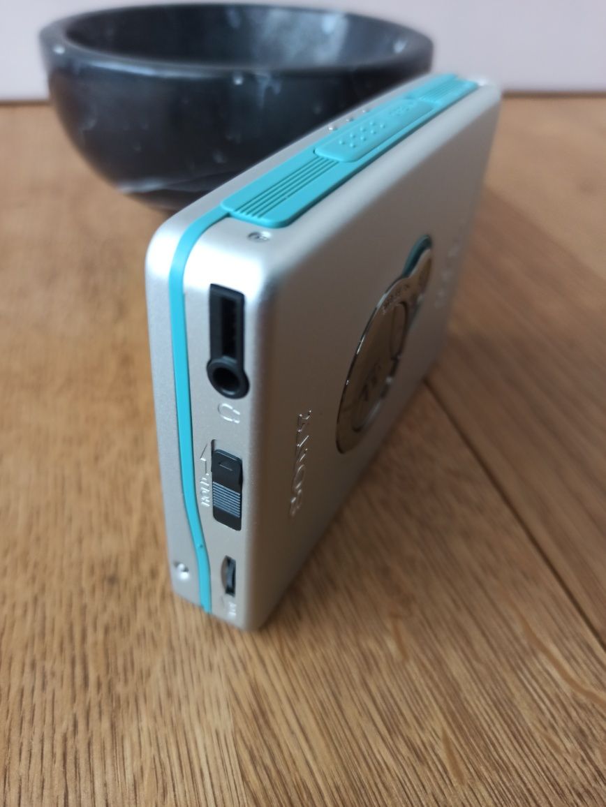 Кассетный плеер Sony WM-EX 621