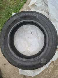 Продам шини Michelin 185x60 R15