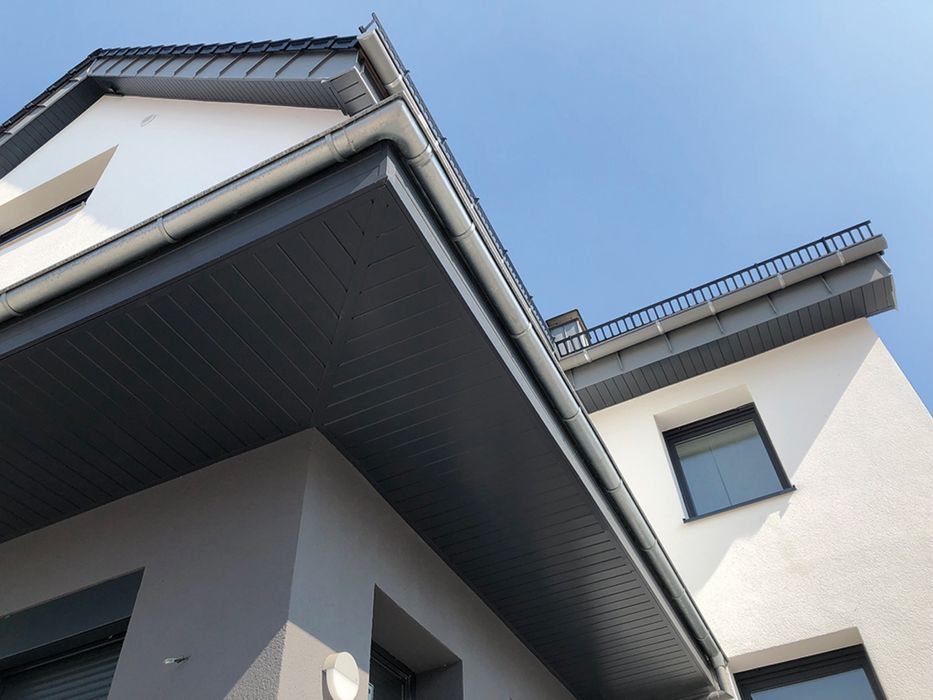 Usługi Dekarskie Blacharskie Naprawa Dachów Wymiana Rynny i Pokrycie