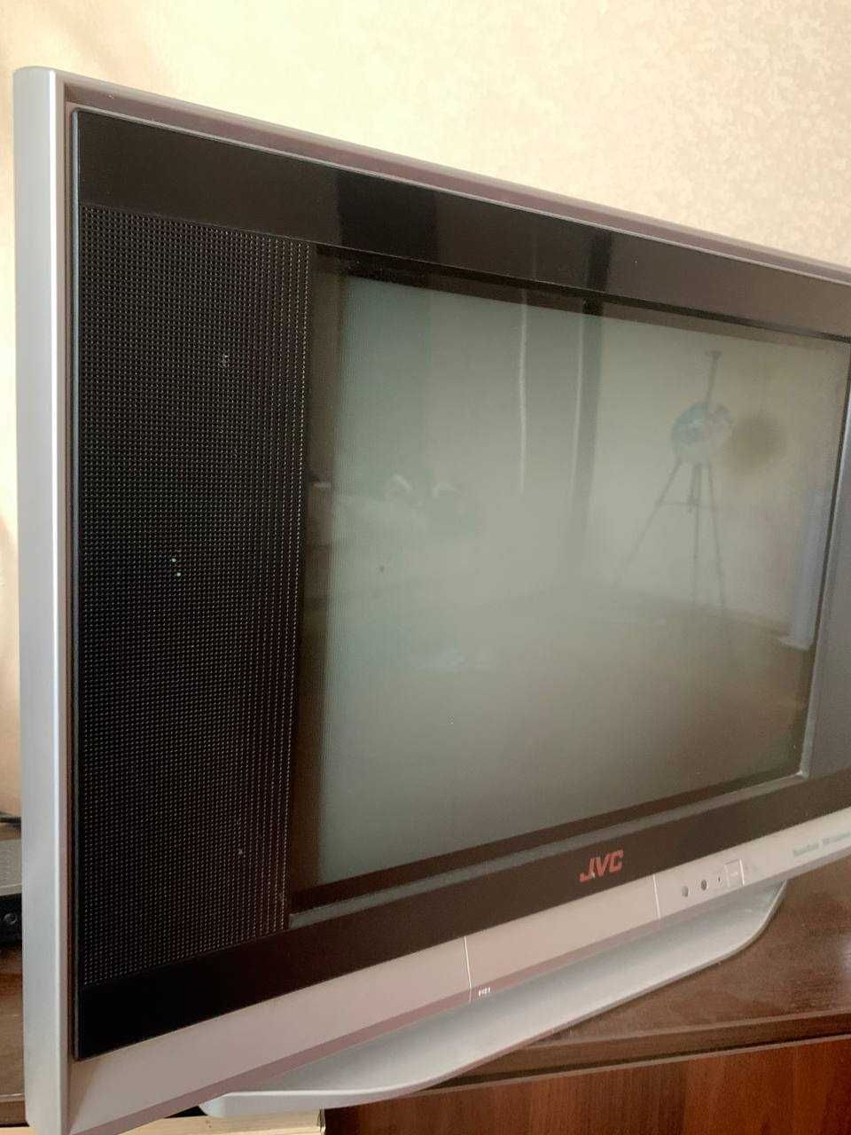 Телевізор  JVC в гарному робочому стані, діагональ 50