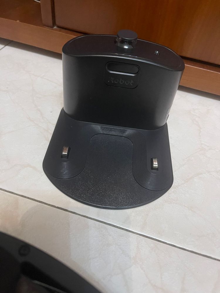 iRobot Roomba e6 Preto - Usado