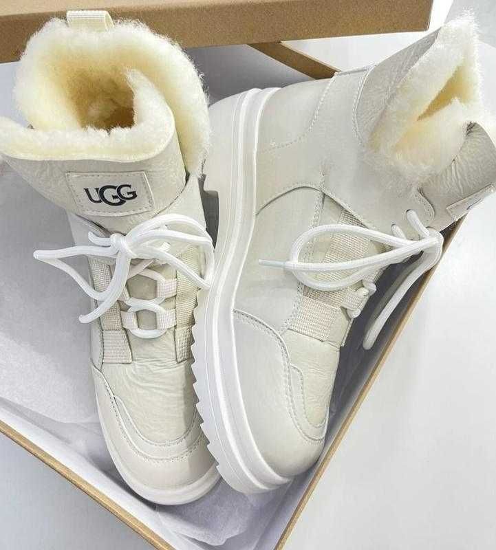 класна модель Ugg