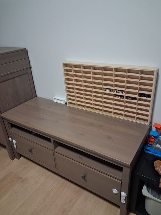 Komoda rtv Ikea hemnes szarobrazowa niska szafka