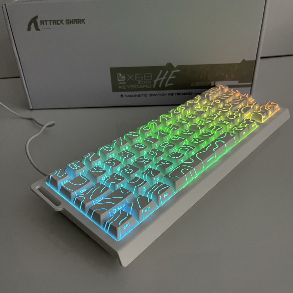 Магнитная игровая клавиатура Attack Shark X68HE