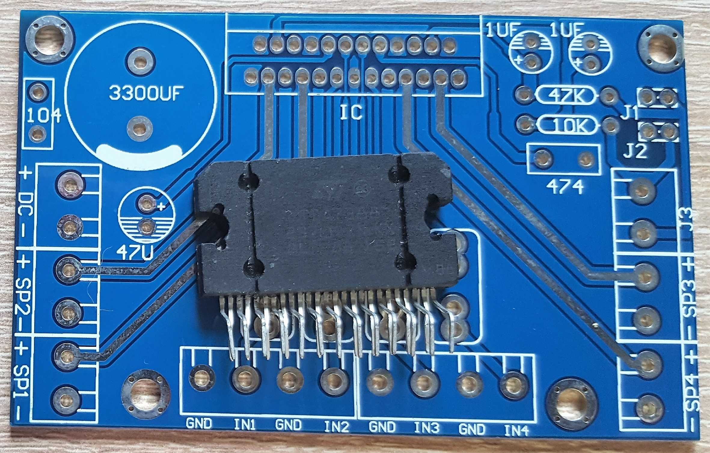 Микросхема TDA7388 .