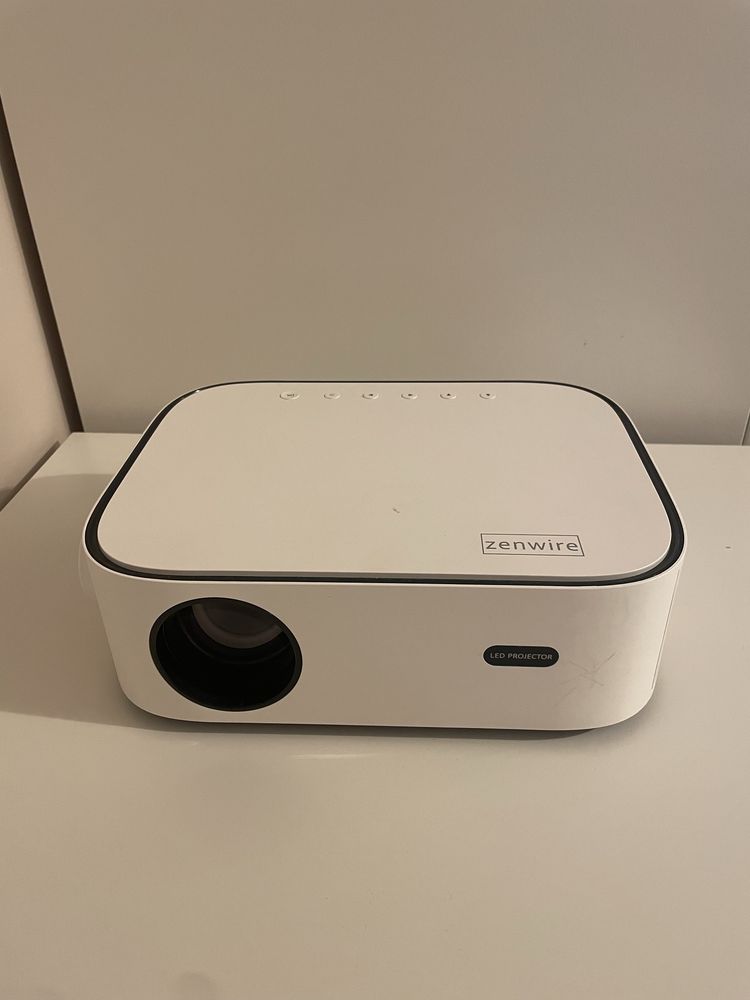 Projektor Zenwire LED 1080p Wifi