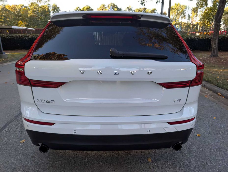 Volvo XC60      2020