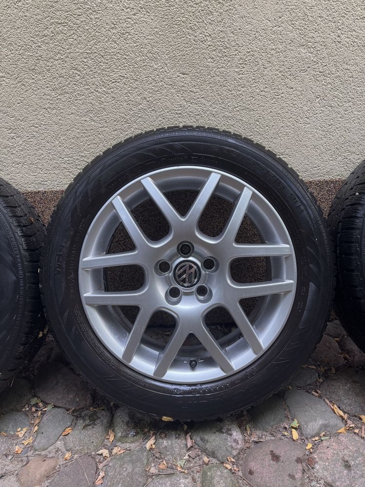 OKAZJA!! Oryginalne Felgi Golf 4 + GRATIS OPONY