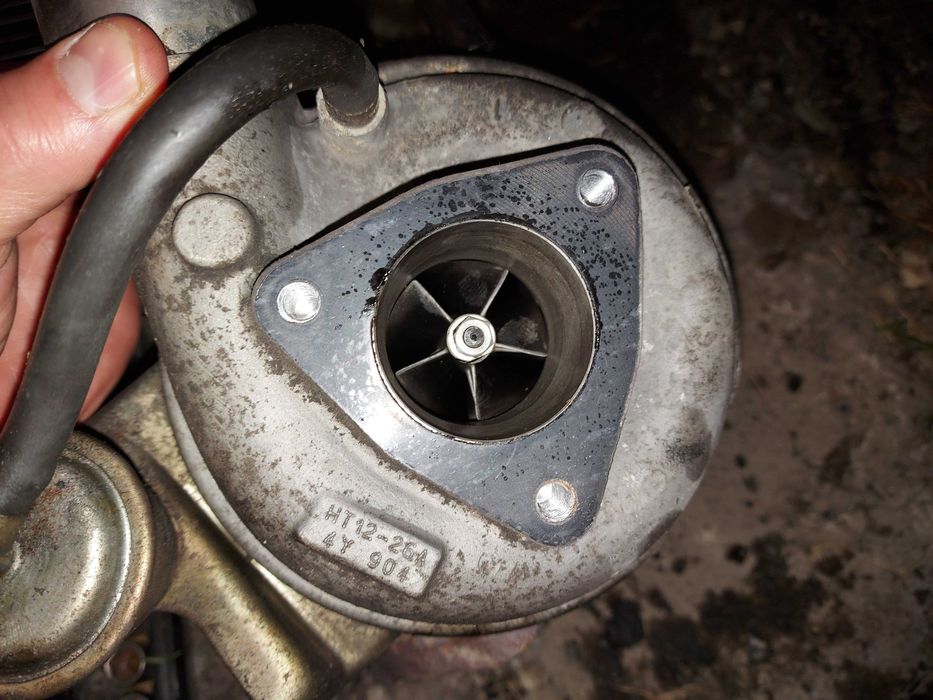 Turbosprężarka Kompletna RENAULT MASCOTT 3.0 DCI DXI HT12-26A