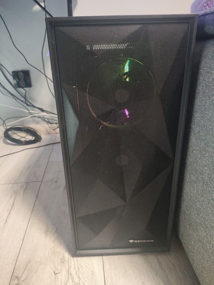 Rtx 4070S ryzen 5 7600X 32 GB  ddr5 komputer gamingowy
