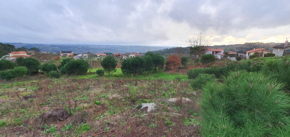 Vende-se Terrenos com vista para a Serra da Estrela