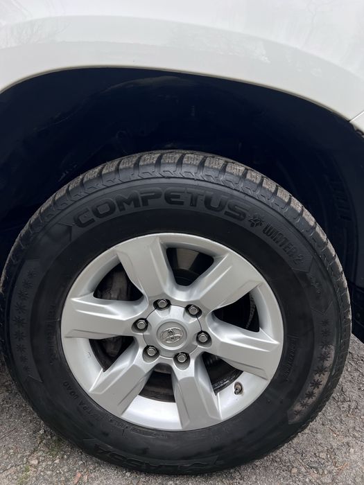 Продам Toyota Land Cruiser 2014