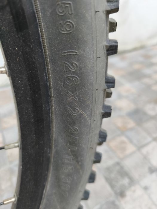 Bicicleta todo o terreno "26