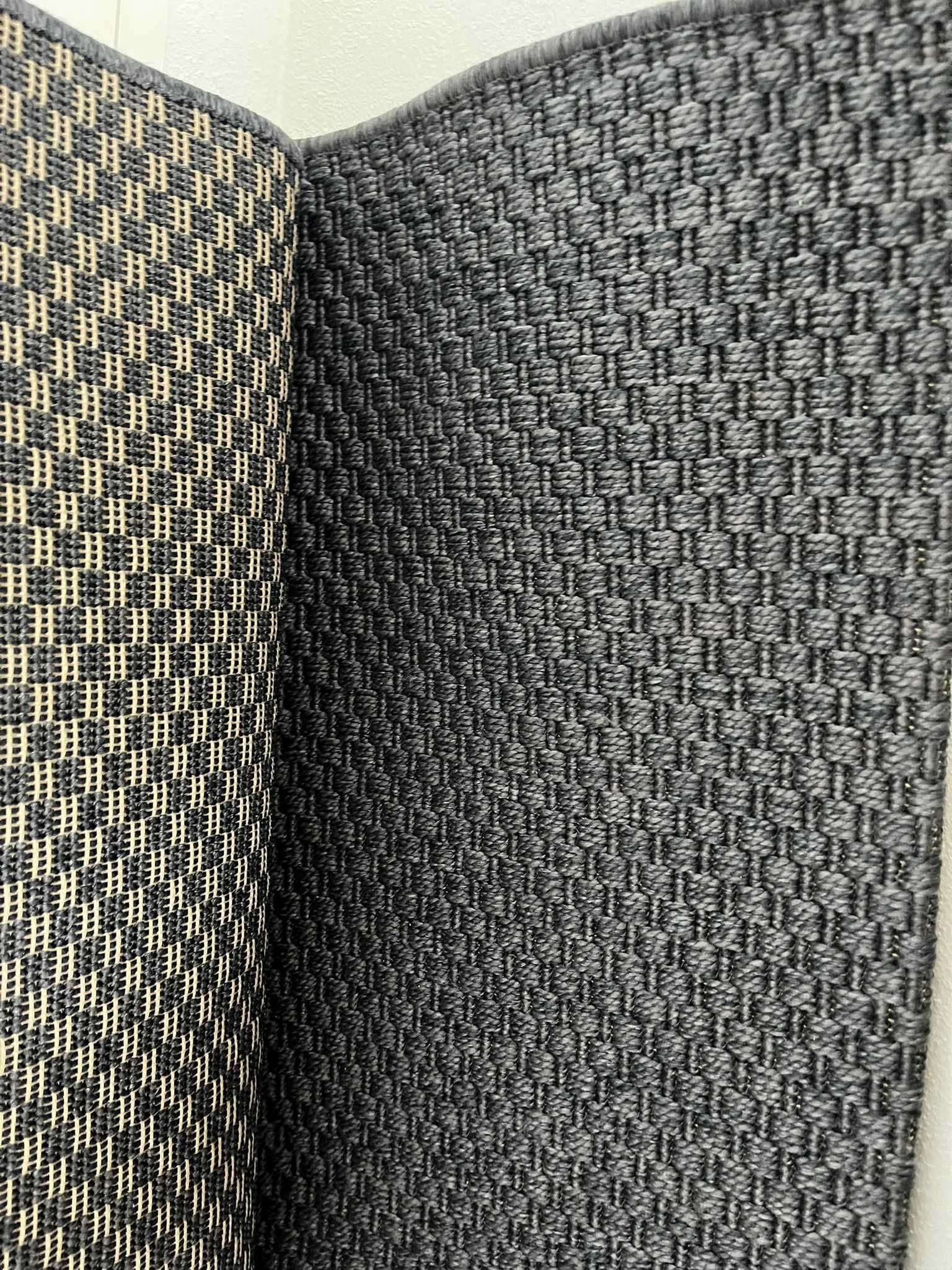 Tapete Morum azul / cinza escuro IKEA