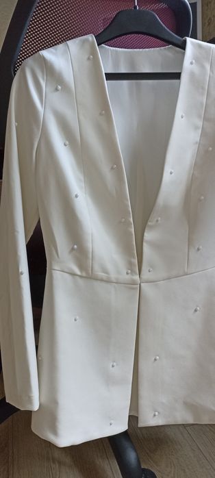 Білий піджак розмір s