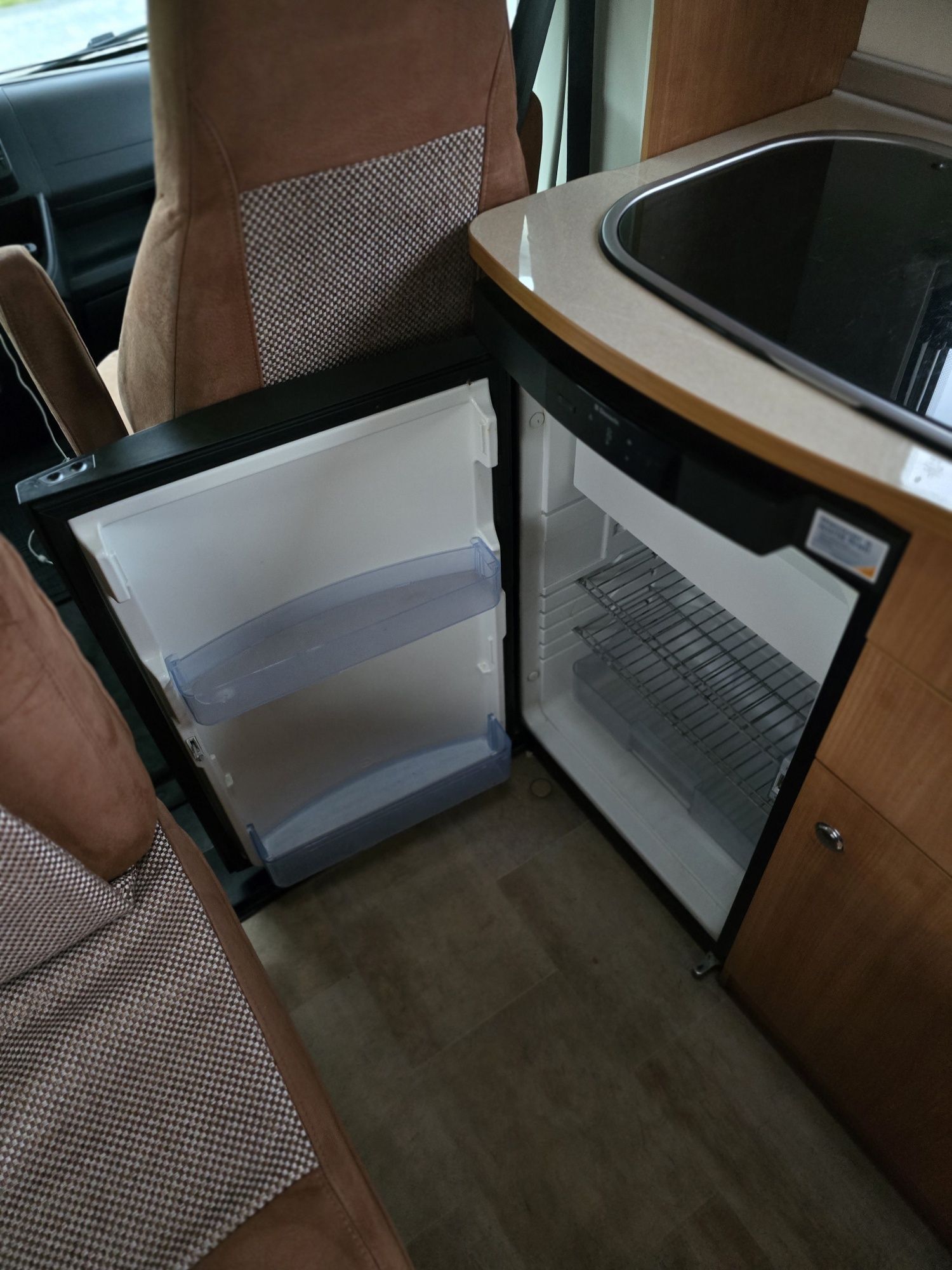 Camper na wynajem