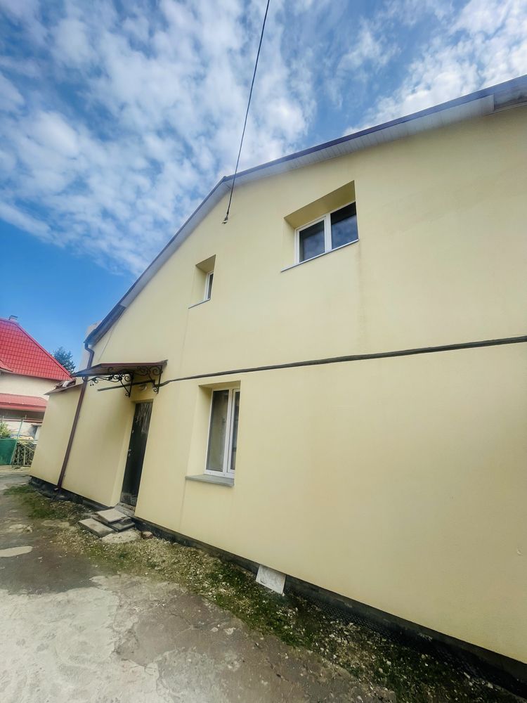 Продаж 2 х рівневої квартири ближній центр Львів!