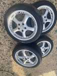 Jantes especiais R17 5x108 c/ pneus