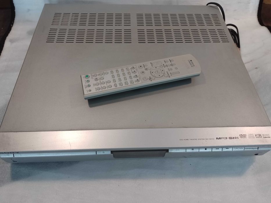 Kino domowe DAV-SB100