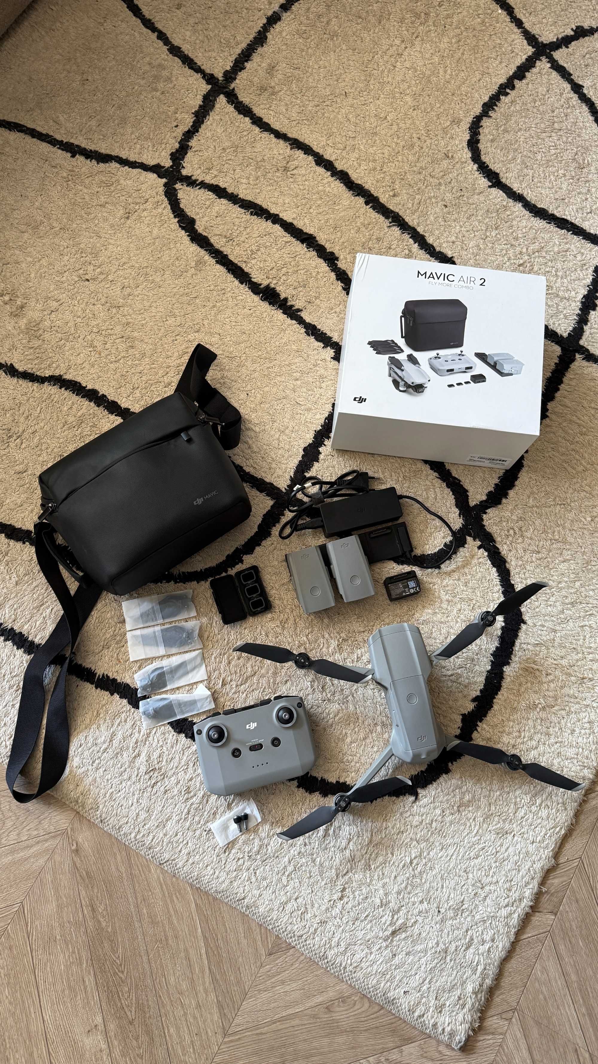 DJI Mavic Air 2 Fly More Combo