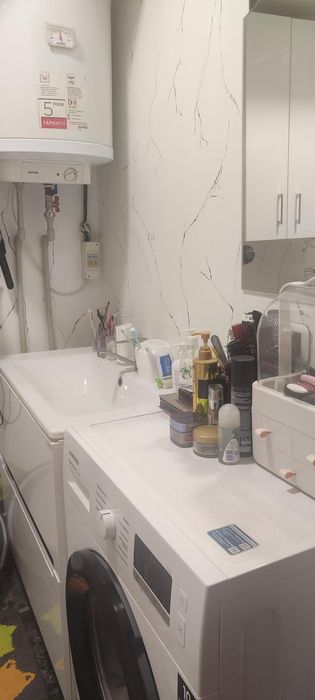 Продам 2-кімнатну квартиру