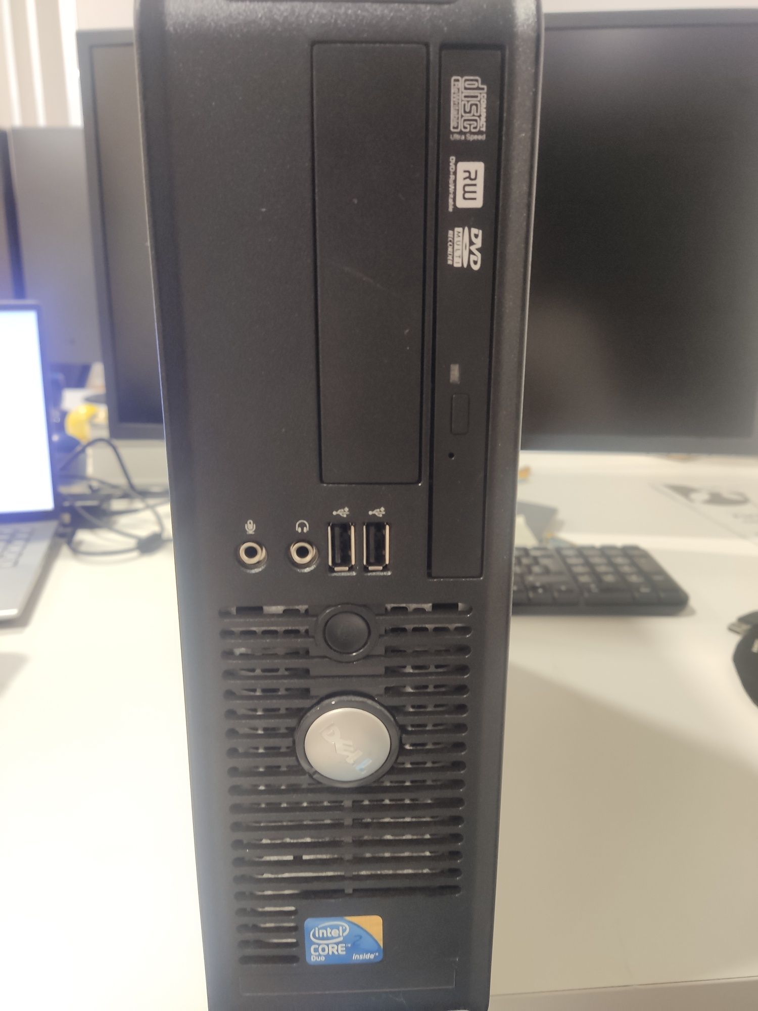 Computador fixo dell