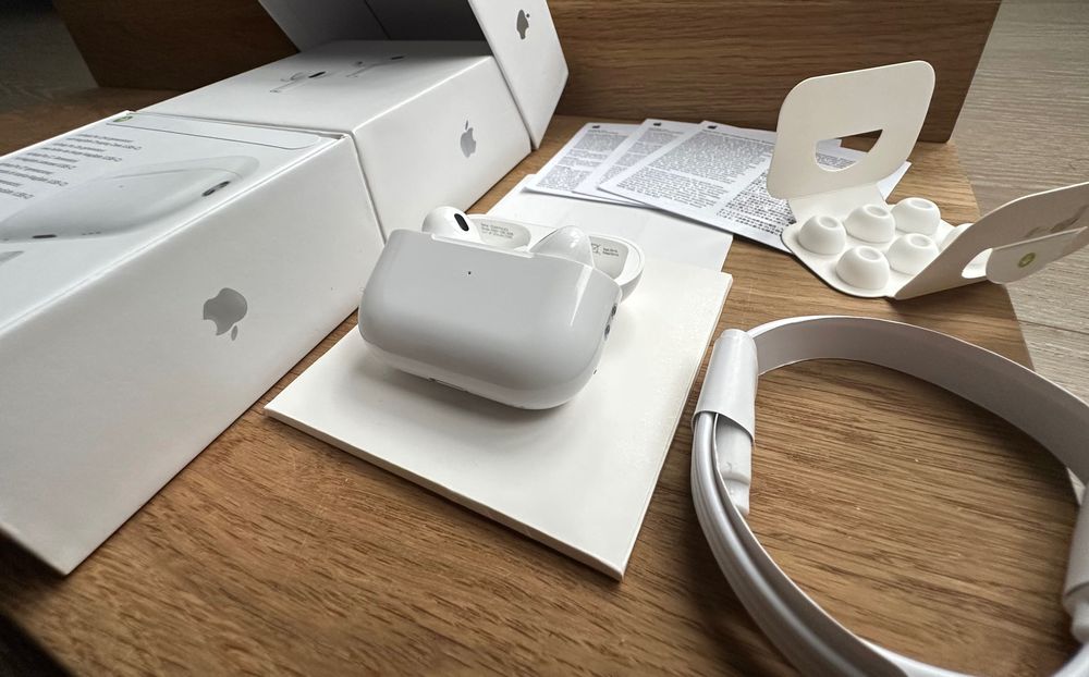 Навушники AirPods Pro 2+Чохол+Ремінець в ПОДАРУНОК.РОЗПРОЖАЖА!!