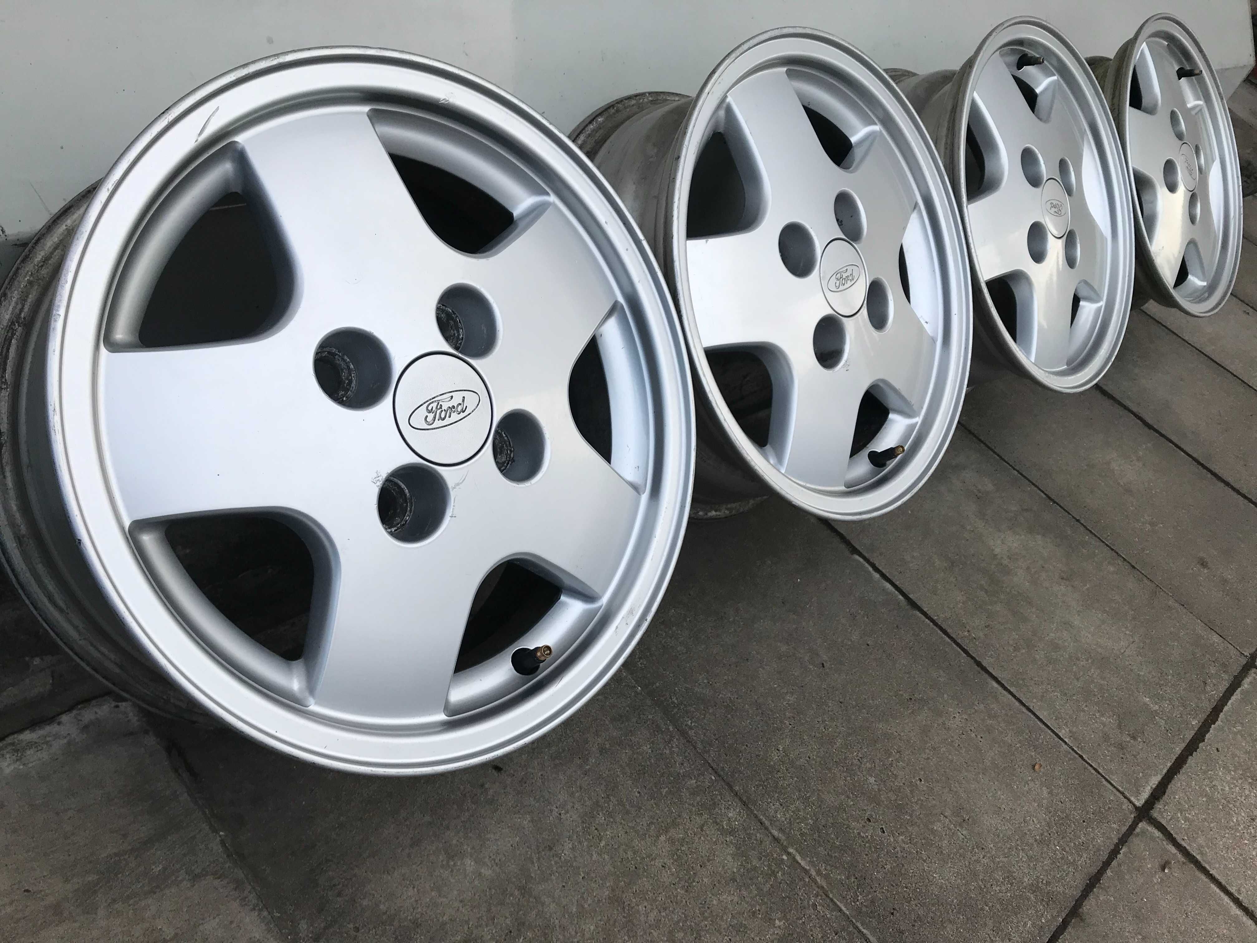 Felgi FORD Fiesta Focus Puma Escort 5,5Jx14 ET30,5 4x108 Retro