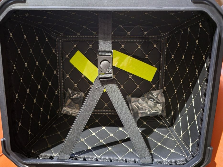 Кофр: Алюминиевый багажник для мотоцикла 45 литров