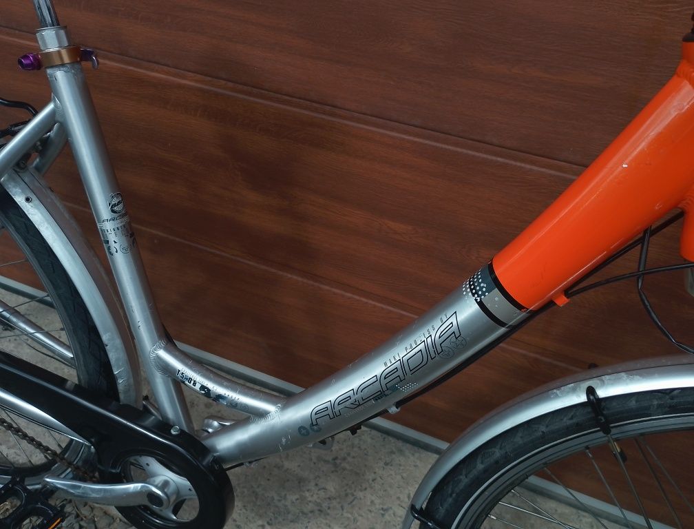 Безкоштовна доставка додому. Велосипед Arcadia Shimano Nexus 8