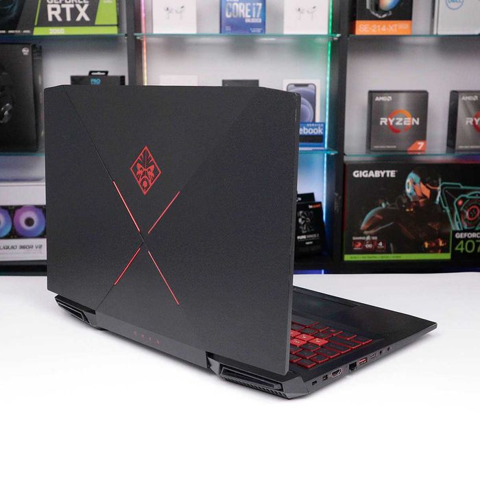 БВ Ігровий ноутбук HP OMEN 15-ce / Intel Core i5 / GTX 1050 2 ГБ