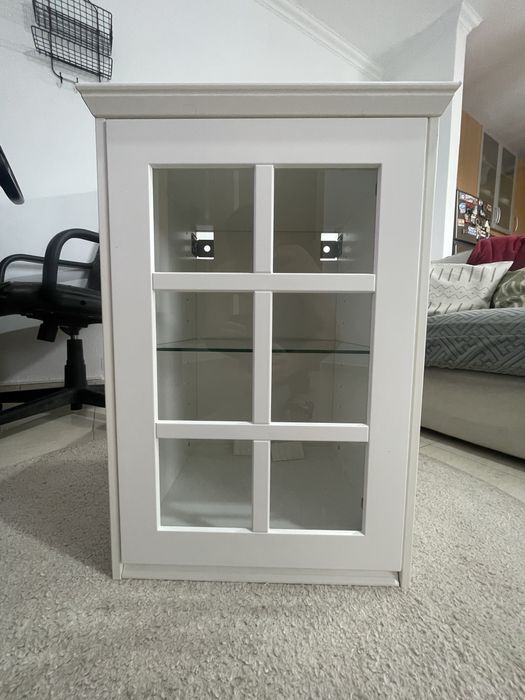 Movel do IKEA ler descrição