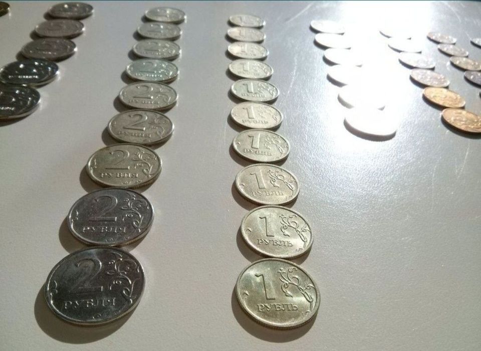Колекційна монета копійка 10, 50 копеек 1 рубль, 2, 5, 10 рублей
