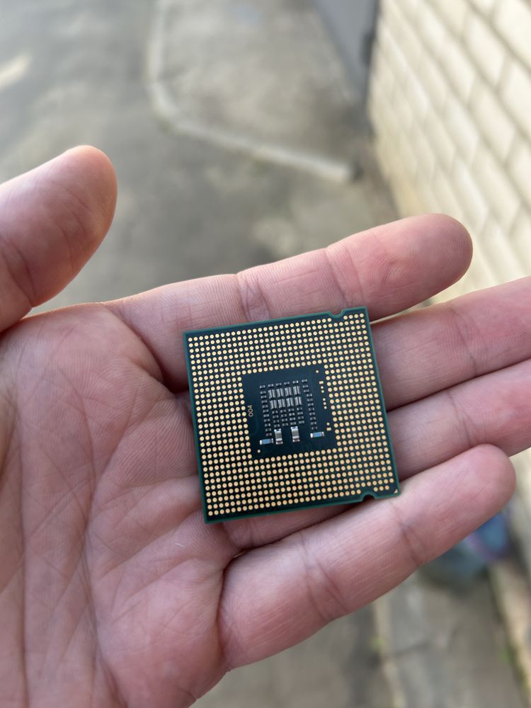 Процесор Pentium Dual-Core E5200