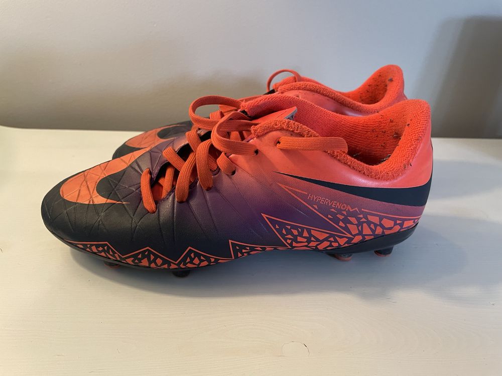 Korki NIKE hypervenom rozmiar 35,5