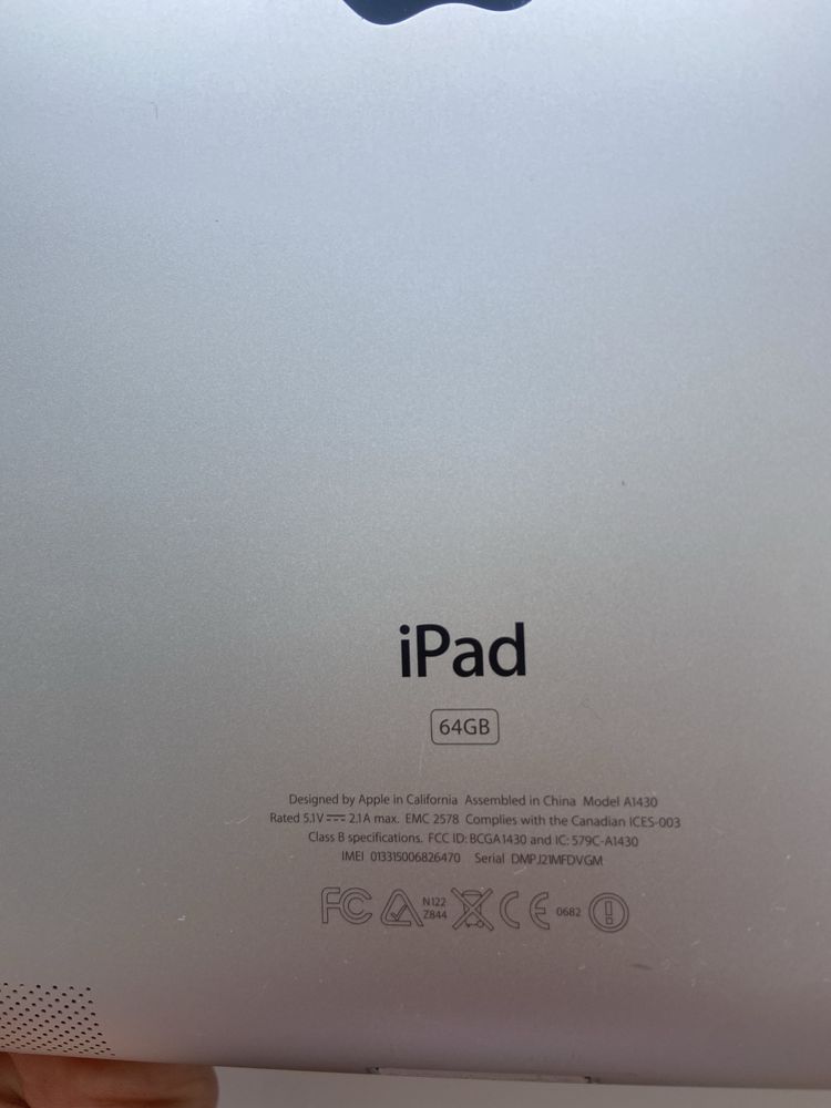 Плашет iPad 4, 64 ГБ