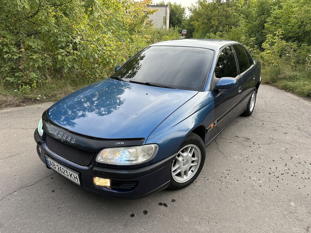 Продам Опель повністю на ходу.