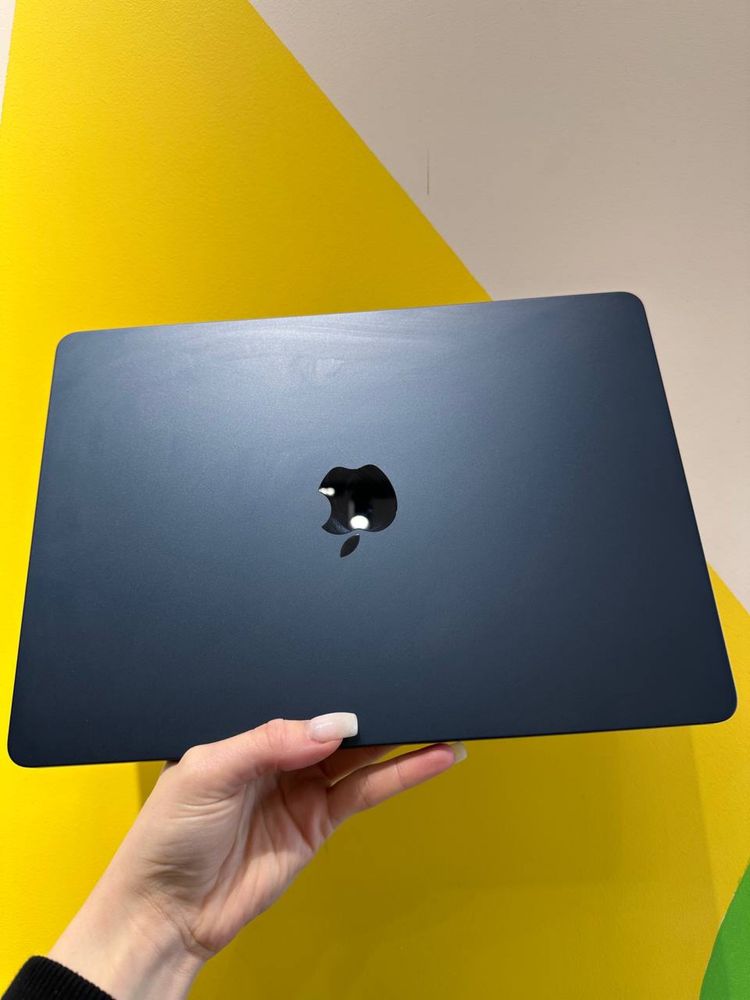 Apple MacBook Air 13,6" M2 Midnight 2022 б/в