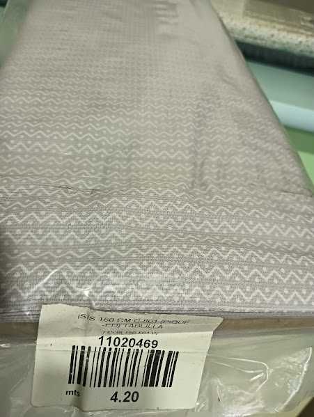 Tecidos Lisos e Estampados