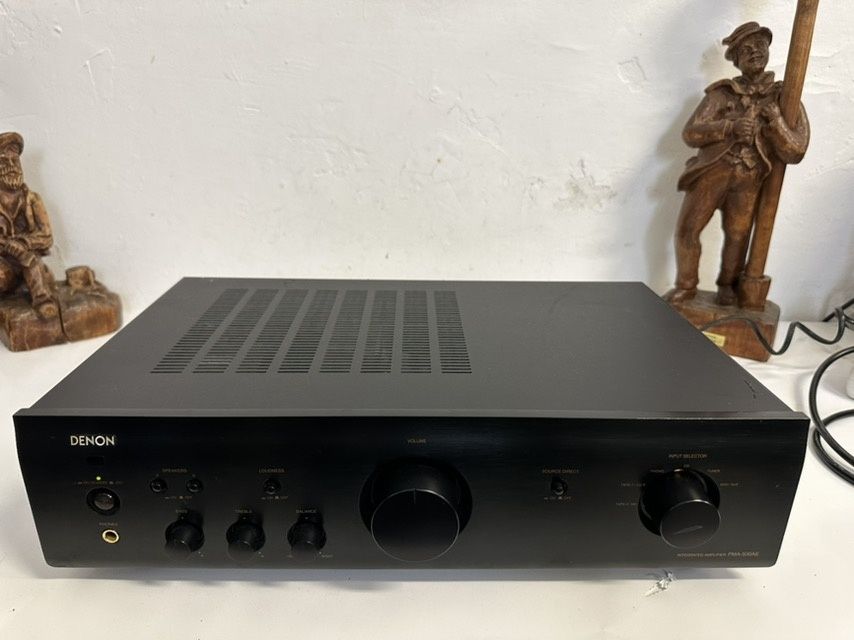 WZMACNIACZ Stereo DENON PMA- 500AE, 2*70 W (0,7%).