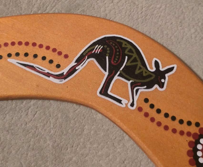BUMERANG Pamiątka z Australii Kangur Aborygeni. Nowa Gwinea.