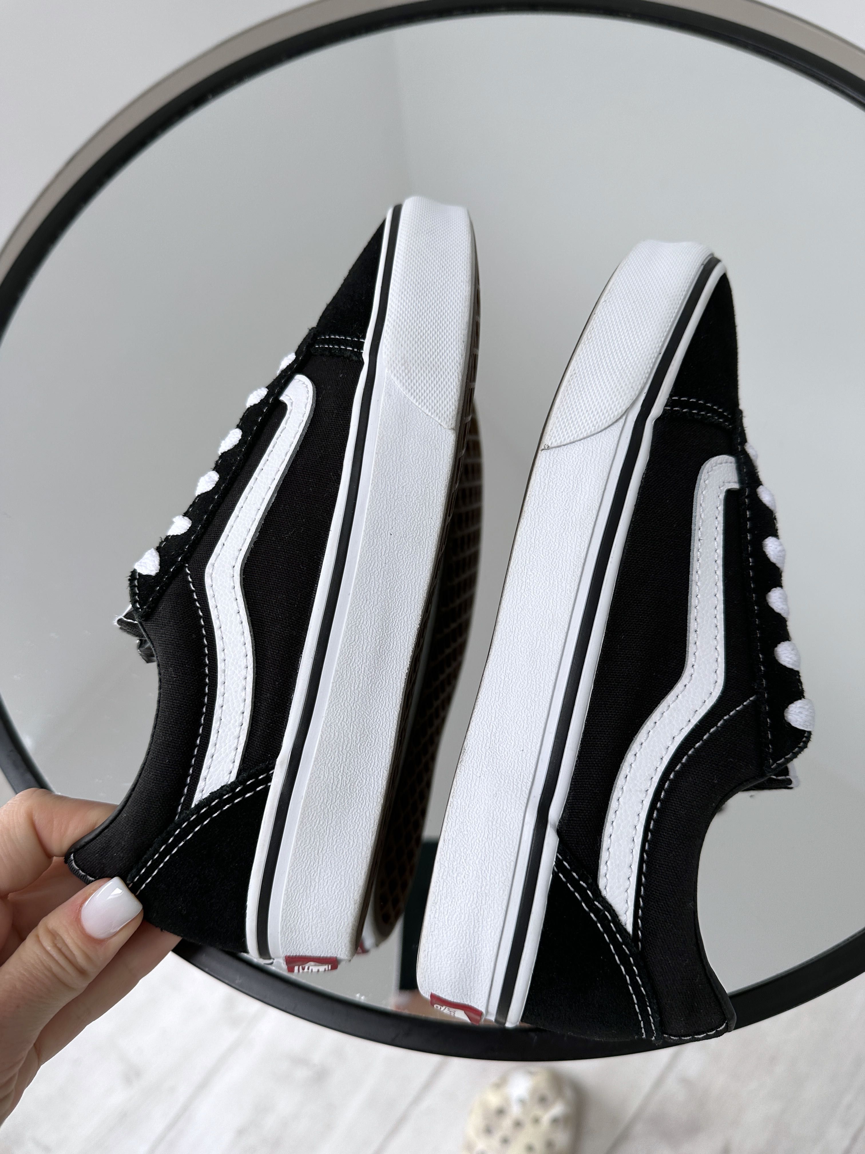 Актуальные классические кеды Vans Old School