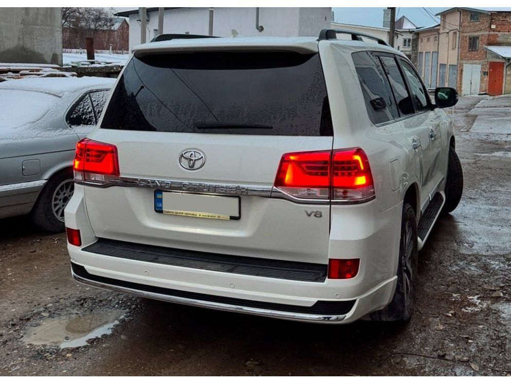 Toyota Land Cruiser 200 Задний бампер в сборе 2016+ (Китай)