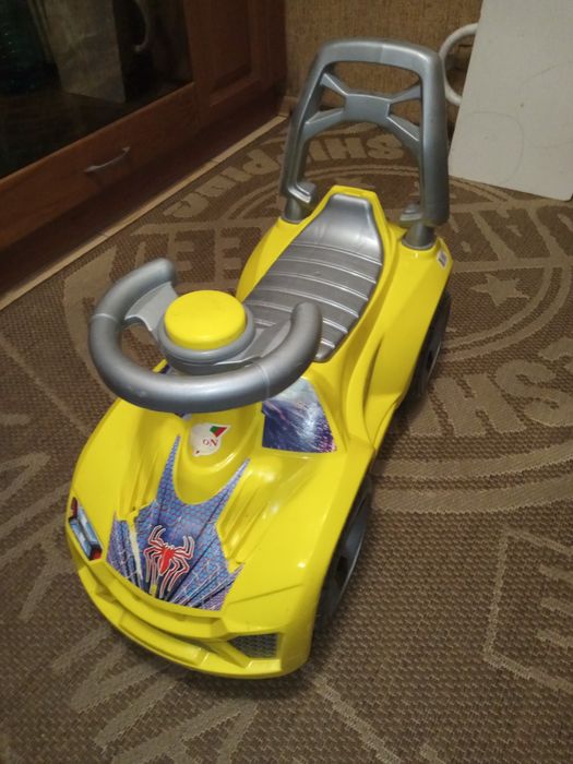 Каталка, велобіг дитячий.