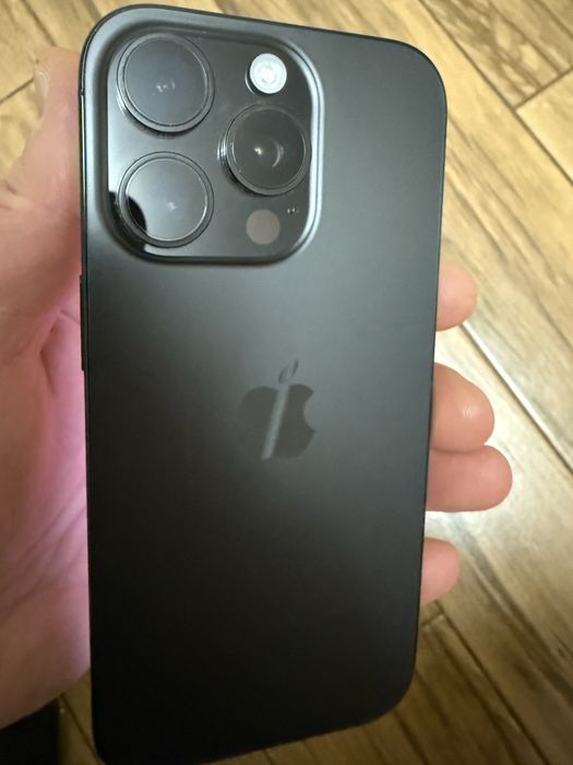 iPhone 16pro 256gb black