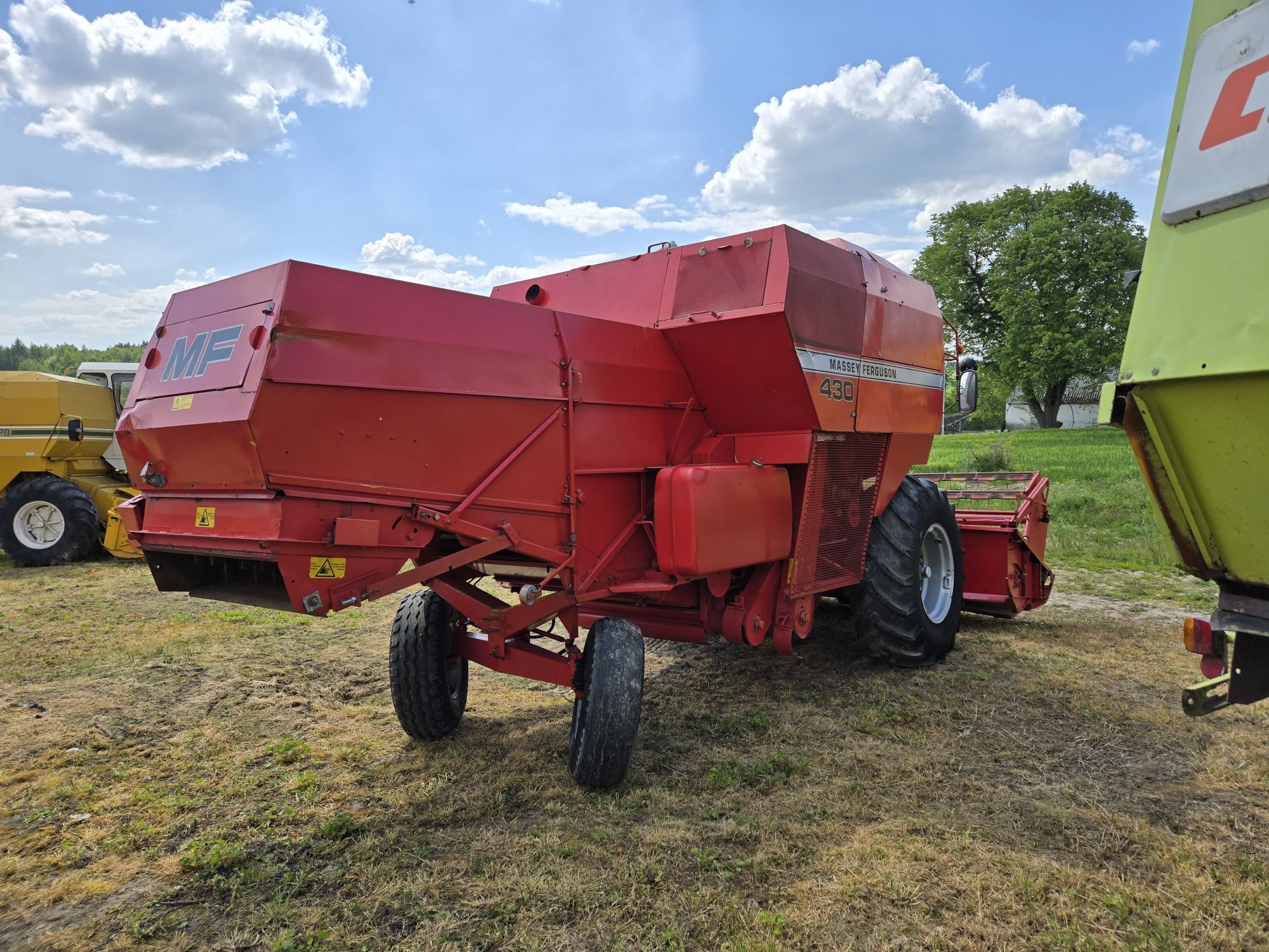 Kombajn zbożowy Massey Ferguson 430 / 20 / Sampo 680 / Deutz 10.80