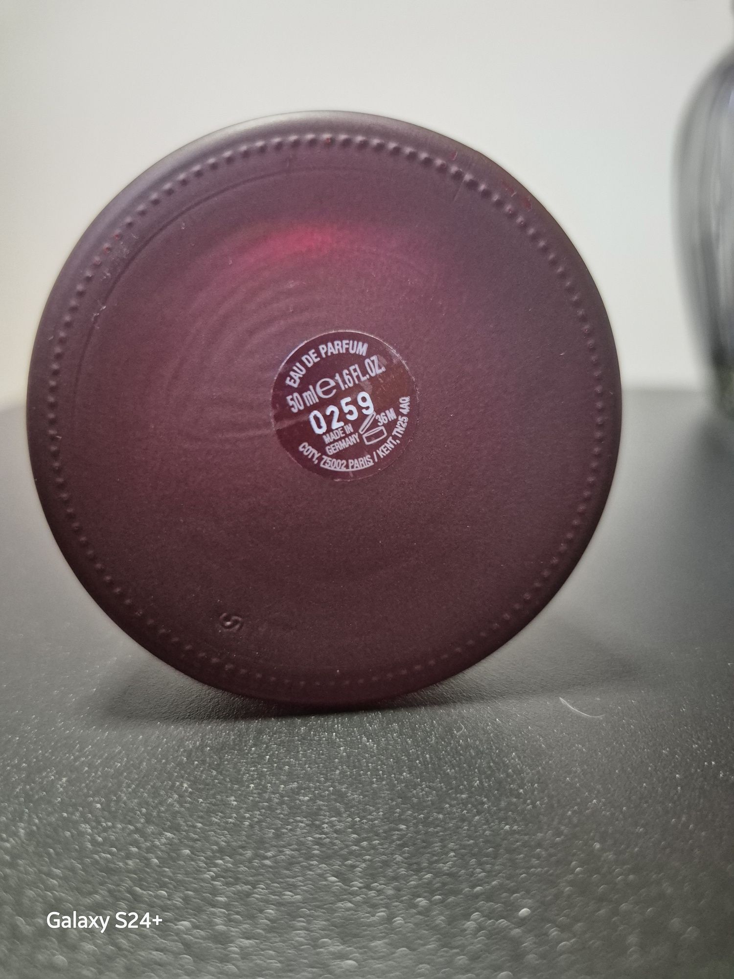 Hugo Boss Deep Red